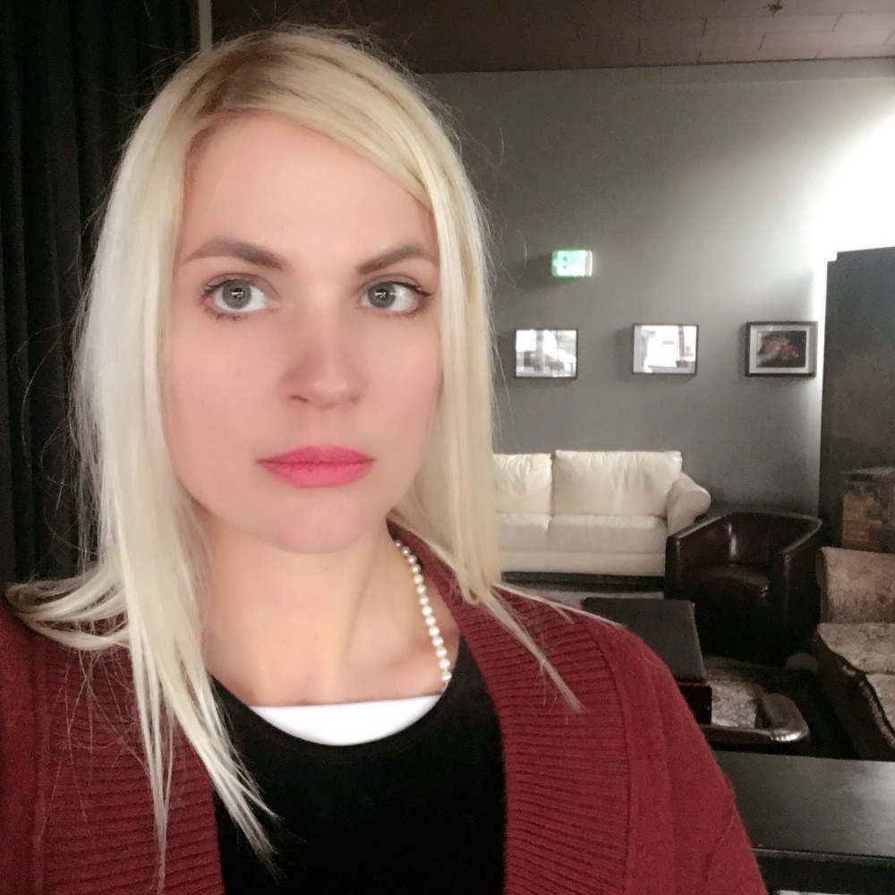 Meet your Posher, Karrie